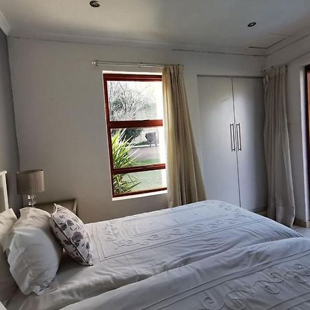 Somona Guest House Johannesburg Eksteriør billede