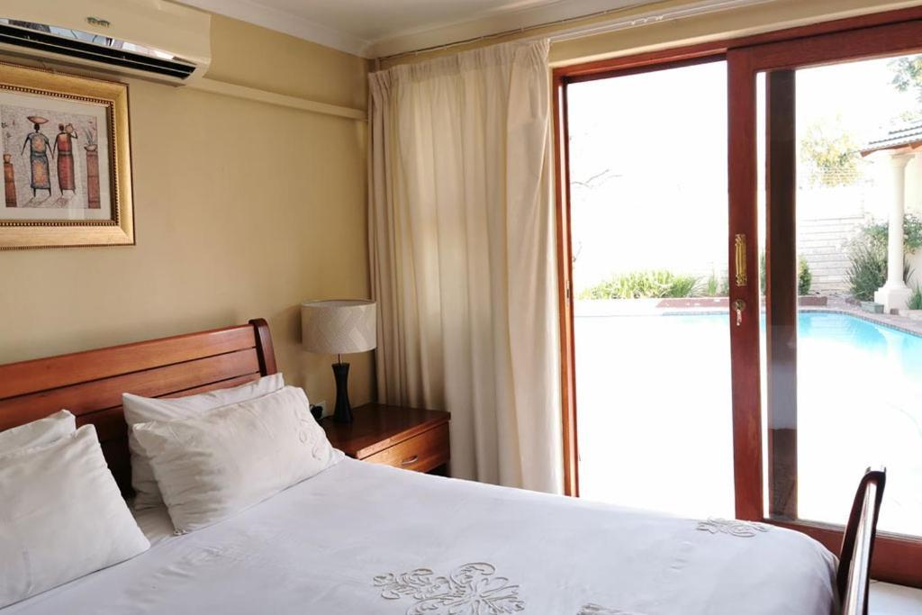 Somona Guest House Johannesburg Eksteriør billede