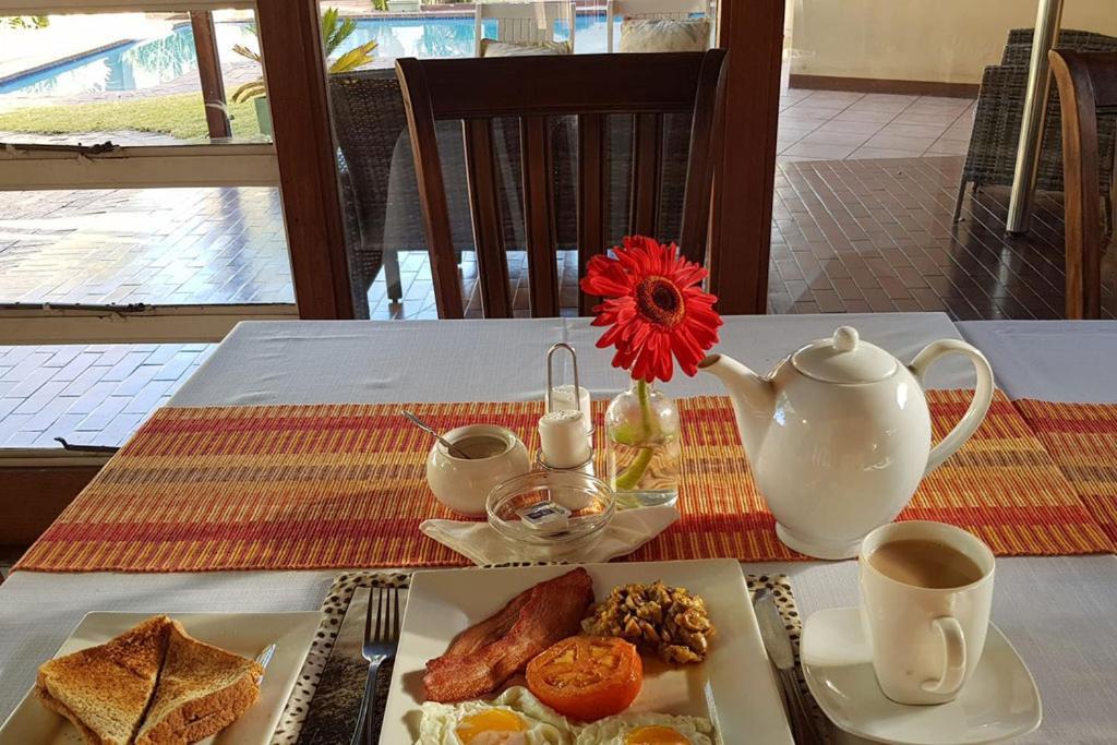 Somona Guest House Johannesburg Eksteriør billede